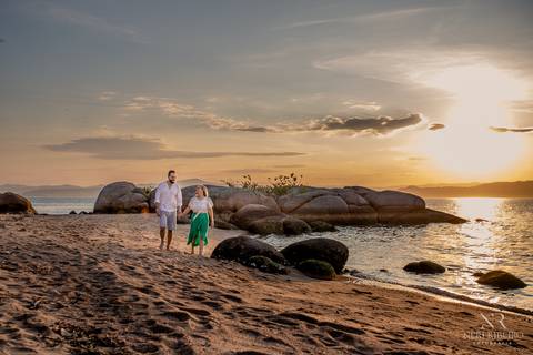 Ensaio casal Sara & Jeco - Pre Wedding - Ensaio na praia - Ensaio Florianópolis - Ensaio pria Floripa - Pré Casamento'