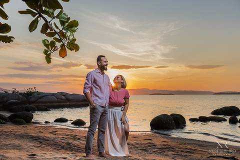 Ensaio casal Sara & Jeco - Pre Wedding - Ensaio na praia - Ensaio Florianópolis - Ensaio pria Floripa - Pré Casamento'