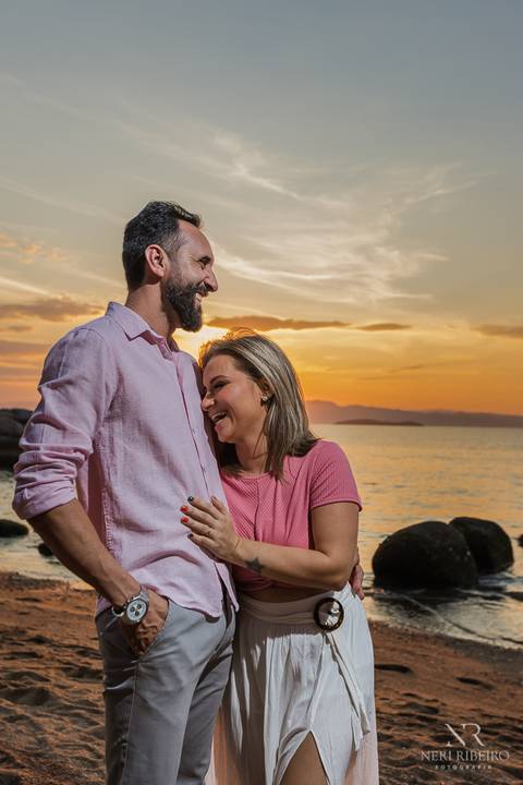 Ensaio casal Sara & Jeco - Pre Wedding - Ensaio na praia - Ensaio Florianópolis - Ensaio pria Floripa - Pré Casamento'