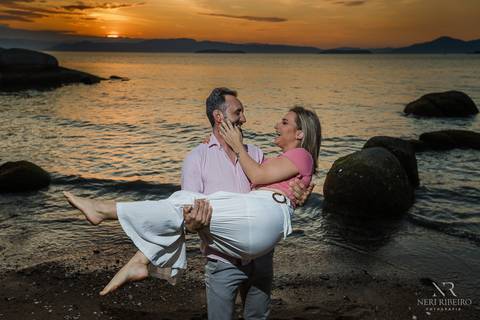 Ensaio casal Sara & Jeco - Pre Wedding - Ensaio na praia - Ensaio Florianópolis - Ensaio pria Floripa - Pré Casamento'