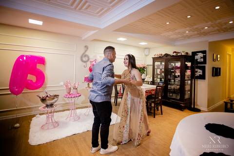 15 anos, making off 15 anos, make 15 anos, 15 anos floripa, 15 anos florianópolis, delícias do campo, fuzz salão de beleza, fuzz cabeleireiro, primavera garden, vestido 15 anos, makinf off 15 anos, decoração 15 anos'