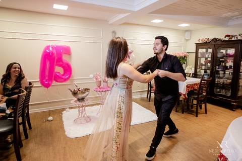 15 anos, making off 15 anos, make 15 anos, 15 anos floripa, 15 anos florianópolis, delícias do campo, fuzz salão de beleza, fuzz cabeleireiro, primavera garden, vestido 15 anos, makinf off 15 anos, decoração 15 anos'