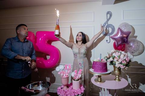 15 anos, making off 15 anos, make 15 anos, 15 anos floripa, 15 anos florianópolis, delícias do campo, fuzz salão de beleza, fuzz cabeleireiro, primavera garden, vestido 15 anos, makinf off 15 anos, decoração 15 anos15 anos, making off 15 anos, make 15 ano'