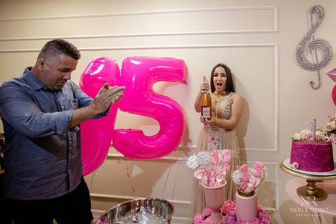 15 anos, making off 15 anos, make 15 anos, 15 anos floripa, 15 anos florianópolis, delícias do campo, fuzz salão de beleza, fuzz cabeleireiro, primavera garden, vestido 15 anos, makinf off 15 anos, decoração 15 anos'