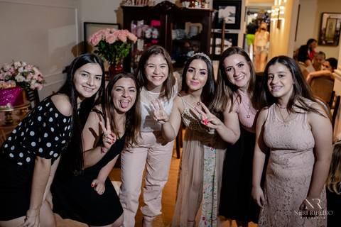 15 anos, making off 15 anos, make 15 anos, 15 anos floripa, 15 anos florianópolis, delícias do campo, fuzz salão de beleza, fuzz cabeleireiro, primavera garden, vestido 15 anos, makinf off 15 anos, decoração 15 anos'