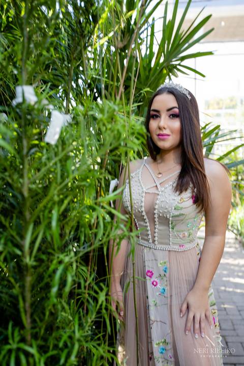 15 anos, making off 15 anos, make 15 anos, 15 anos floripa, 15 anos florianópolis, delícias do campo, fuzz salão de beleza, fuzz cabeleireiro, primavera garden, vestido 15 anos, makinf off 15 anos'