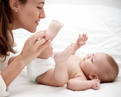 ensaio de bebê - ensaio de criança - acompanhamento bebê'