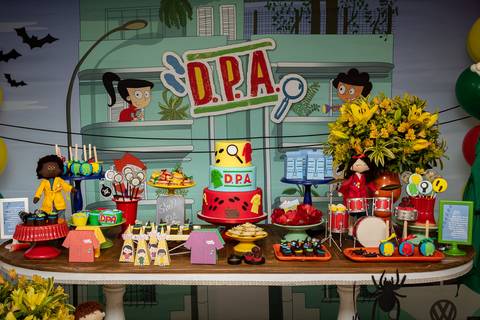 Aniversário Infantil no play- Decoração Cherry on Top - Tema Detetives do Prédio Azul - DPA'