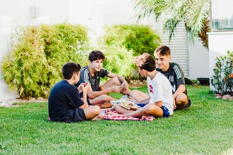 pequenique-entre-amigos'