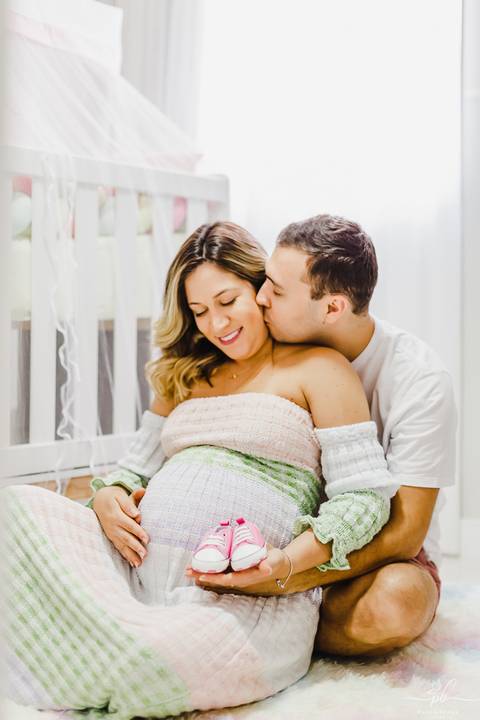 fotos-de-gestante-quarto-bebê-menina'