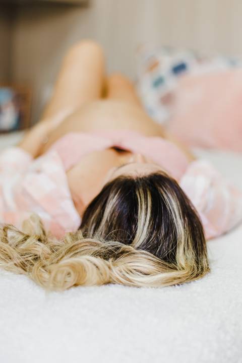 fotos-de-gestante-em-casa'