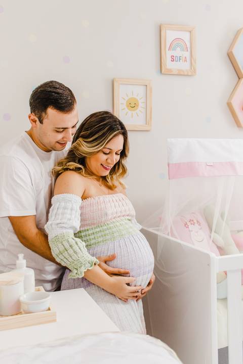 fotos-de-gestante-quarto-bebê-menina'