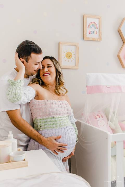 fotos-de-gestante-quarto-bebê-menina'