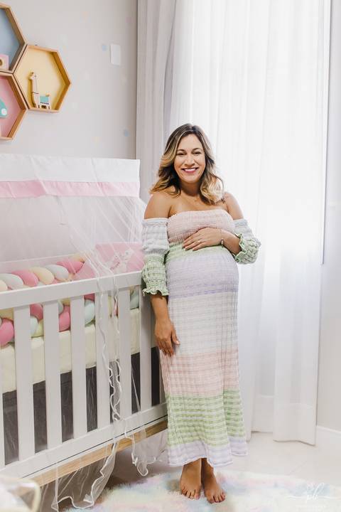 fotos-de-gestante-quarto-bebê-menina'