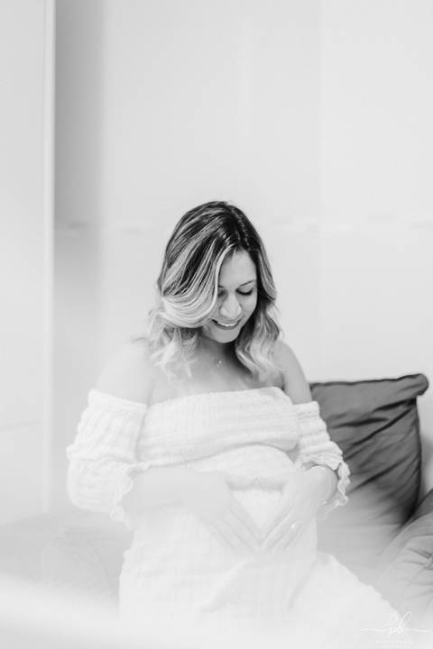 fotos-de-gestante-quarto-bebê-menina'