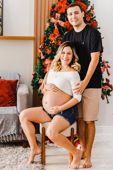 fotos-de-gestante-em-casa-decoração-natal'