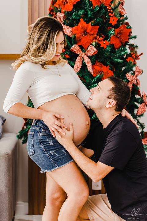 fotos-de-gestante-em-casa-decoração-natal'