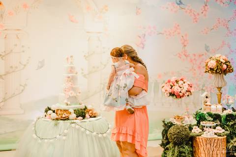 festa-infantil-menina-tema-jardim-encantado'