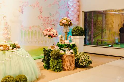 festa-infantil-menina-tema-jardim-encantado'