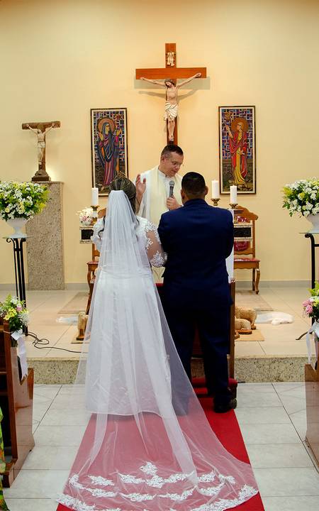 Zemar Fotografia - casamento - noivos no altar'