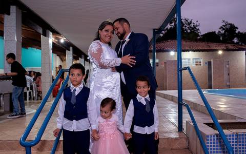 Zemar Fotografia - casamento - noivos com filhos'