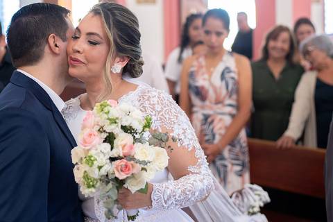 Bridal dress, Noiva, Noiva com o noivo, Noiva chegando ao altar, Zemar Fotografia'