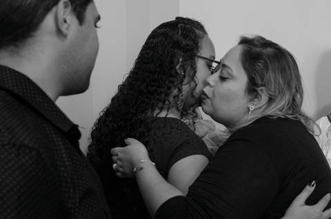 Zemar Fotografia; Casamento civil; Fotografia de casamento civil; Noiva e sogra; Sogra beija noiva'