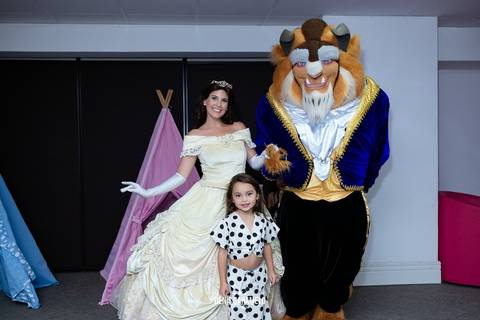 Bela e a Fera - Personagem vivo - Era uma vez personagens - Fotografo Denis Saramelo'