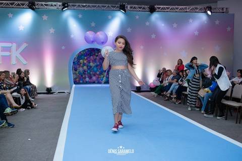 desfile de moda infantil feminina - denis saramelo - dedo de mocinha - juiz de fora - fotografo
'