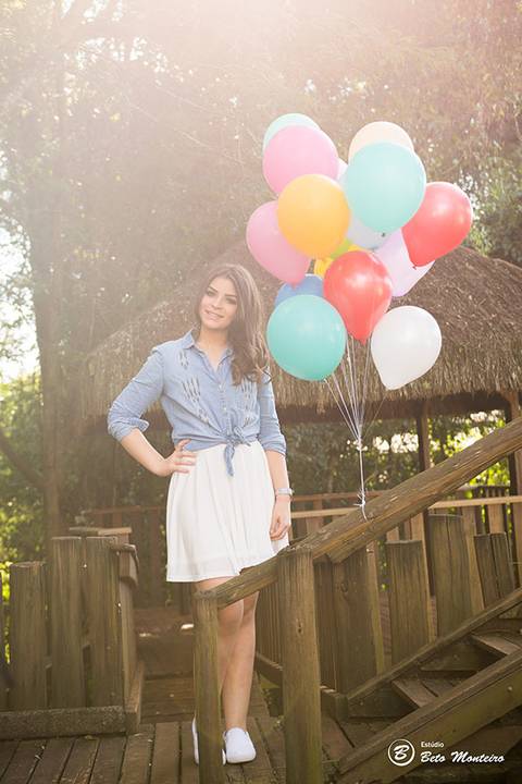 Book - 15 anos - Giullia Camila Londrina - Externa - Estúdio Beto Monteiro - Balões'