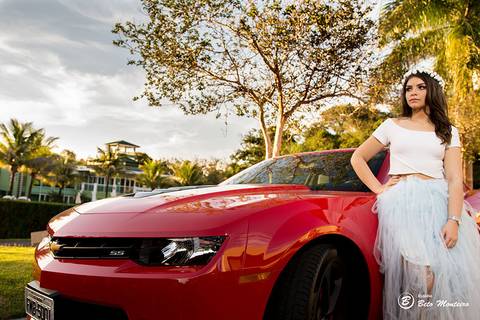 Book - 15 anos - Giullia Camila Londrina - Externa - Estúdio Beto Monteiro - Camaro Vermelho'