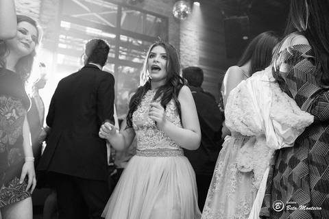 Aniversário de 15 anos da Giullia Camila Bortoto - foto - filmagem - cabine de fotos - curitiba - londrina - estúdio beto monteiro - book - debutante'