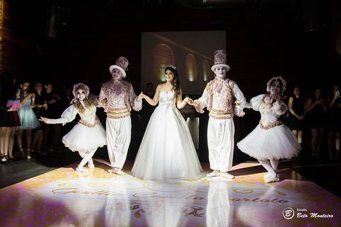 Aniversário de 15 anos da Giullia Camila Bortoto - foto - filmagem - cabine de fotos - curitiba - londrina - estúdio beto monteiro - book - debutante'