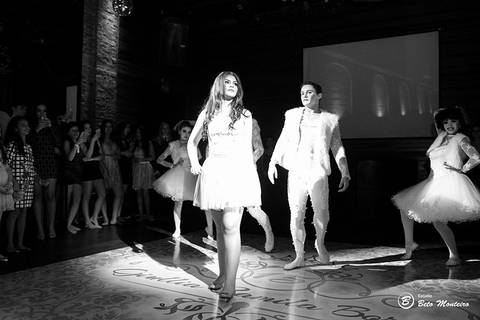 Aniversário de 15 anos da Giullia Camila Bortoto - foto - filmagem - cabine de fotos - curitiba - londrina - estúdio beto monteiro - book - debutante'