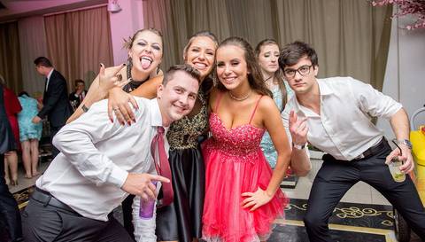 fotografo 15 anos curitiba - cinegrafista 15 anos curitiba - 15 anos curitiba - debutante - aniversario de 15 anos da gabi pedroni - fotografia - book de fotos - curitiba - estudio beto monteiro - dourado'