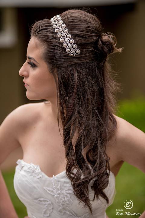 fotografo 15 anos curitiba - cinegrafista 15 anos curitiba - 15 anos curitiba - debutante - aniversario de 15 anos - manuela correa - fotografia - book de fotos - curitiba - estudio beto monteiro - casa donaire - vestido branco'