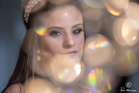 fotografo 15 anos curitiba - cinegrafista 15 anos curitiba - 15 anos curitiba - debutante - aniversario de 15 anos - manuela correa - fotografia - book de fotos - curitiba - estudio beto monteiro - casa donaire - vestido branco'