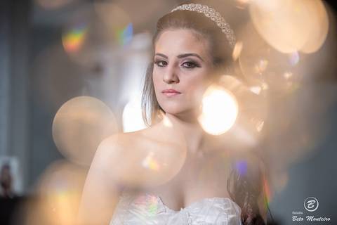 fotografo 15 anos curitiba - cinegrafista 15 anos curitiba - 15 anos curitiba - debutante - aniversario de 15 anos - manuela correa - fotografia - book de fotos - curitiba - estudio beto monteiro - casa donaire - vestido branco'