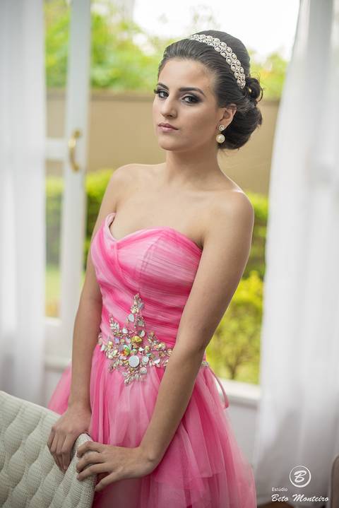 fotografo 15 anos curitiba - cinegrafista 15 anos curitiba - 15 anos curitiba - debutante - aniversario de 15 anos - manuela correa - fotografia - book de fotos - curitiba - estudio beto monteiro - casa donaire - vestido rosa'