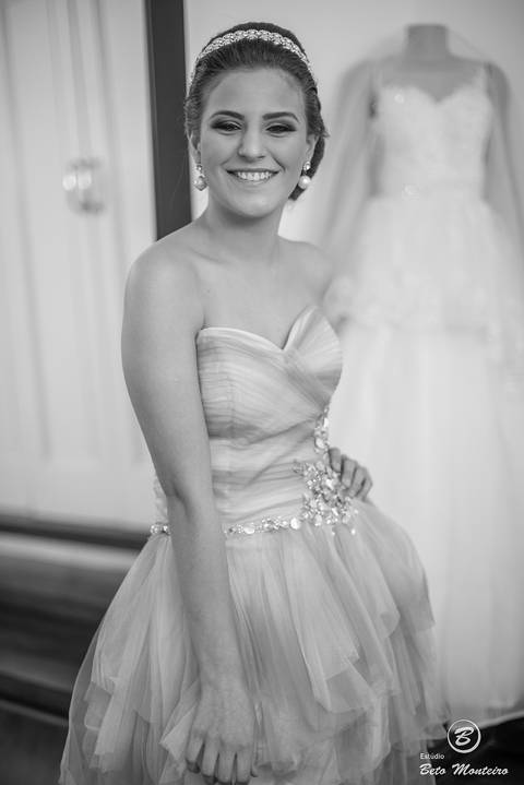 fotografo 15 anos curitiba - cinegrafista 15 anos curitiba - 15 anos curitiba - debutante - aniversario de 15 anos - manuela correa - fotografia - book de fotos - curitiba - estudio beto monteiro - casa donaire - vestido rosa'