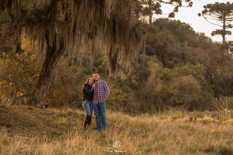casamento Book Pré-Casamento - Book Pré-wedding - Trash the dress - Book de casal - Sessão de noivos - Save the date - Estúdio Beto Monteiro - Curitiba - Araucaria - ceu azul - por do sol - plantacao - Fabi Prociv e Geraldo Cantele'