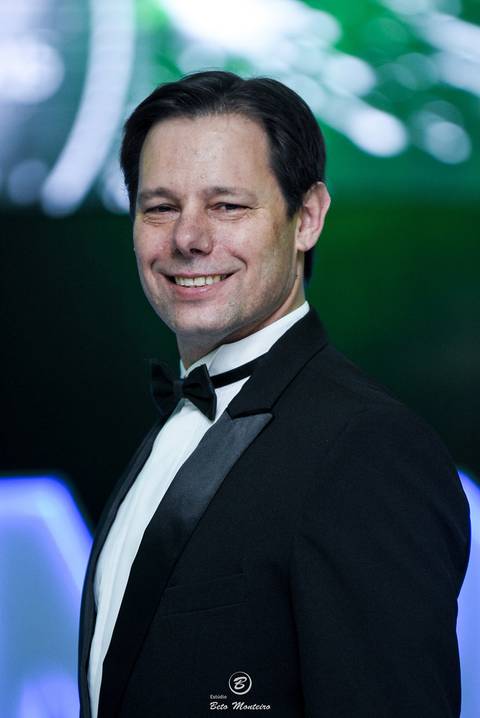 Prêmio profissionais do ano 2018 - pofissionais 2018 - yumi okamura - clube curitibano - fotografo curitiba - vídeo filmagem curitiba - estudio beto monteiro - atila amaral - casa donaire - flavia arthur eder fernandes'