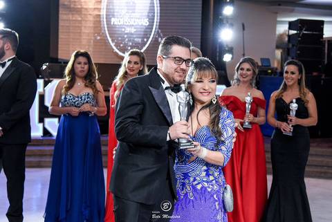 Prêmio profissionais do ano 2018 - pofissionais 2018 - yumi okamura - clube curitibano - fotografo curitiba - vídeo filmagem curitiba - estudio beto monteiro - atila amaral - casa donaire - flavia arthur eder fernandes'