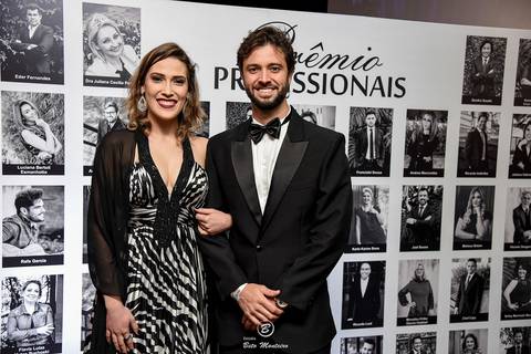 Prêmio profissionais do ano 2018 - pofissionais 2018 - yumi okamura - clube curitibano - fotografo curitiba - vídeo filmagem curitiba - estudio beto monteiro - atila amaral - casa donaire - flavia arthur eder fernandes'