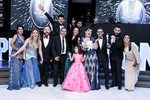 Prêmio profissionais do ano 2018 - pofissionais 2018 - yumi okamura - clube curitibano - fotografo curitiba - vídeo filmagem curitiba - estudio beto monteiro - atila amaral - casa donaire - flavia arthur eder fernandes'