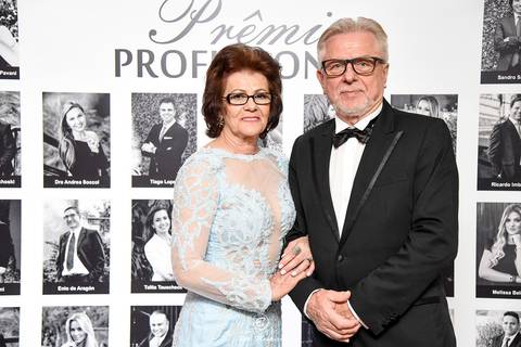 Prêmio profissionais do ano 2018 - pofissionais 2018 - yumi okamura - clube curitibano - fotografo curitiba - vídeo filmagem curitiba - estudio beto monteiro - atila amaral - casa donaire - flavia arthur eder fernandes'