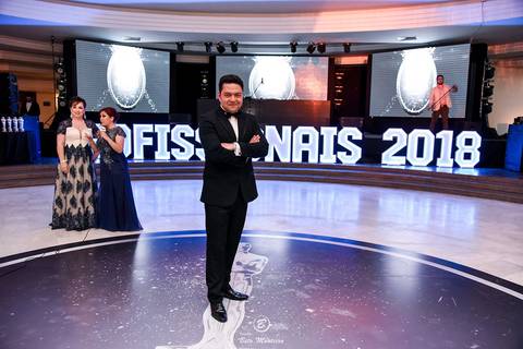 Prêmio profissionais do ano 2018 - pofissionais 2018 - yumi okamura - clube curitibano - fotografo curitiba - vídeo filmagem curitiba - estudio beto monteiro - atila amaral - casa donaire - flavia arthur eder fernandes'