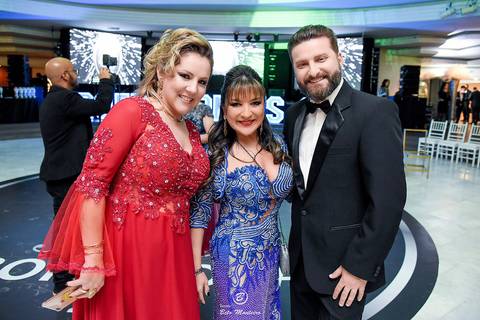 Prêmio profissionais do ano 2018 - pofissionais 2018 - yumi okamura - clube curitibano - fotografo curitiba - vídeo filmagem curitiba - estudio beto monteiro - atila amaral - casa donaire - flavia arthur eder fernandes'