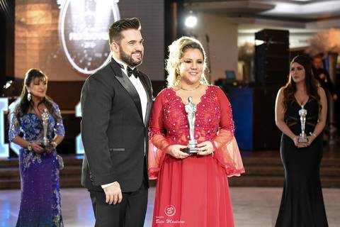 Prêmio profissionais do ano 2018 - pofissionais 2018 - yumi okamura - clube curitibano - fotografo curitiba - vídeo filmagem curitiba - estudio beto monteiro - atila amaral - casa donaire - flavia arthur eder fernandes'