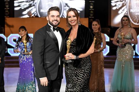 Prêmio profissionais do ano 2018 - pofissionais 2018 - yumi okamura - clube curitibano - fotografo curitiba - vídeo filmagem curitiba - estudio beto monteiro - atila amaral - casa donaire - flavia arthur eder fernandes'